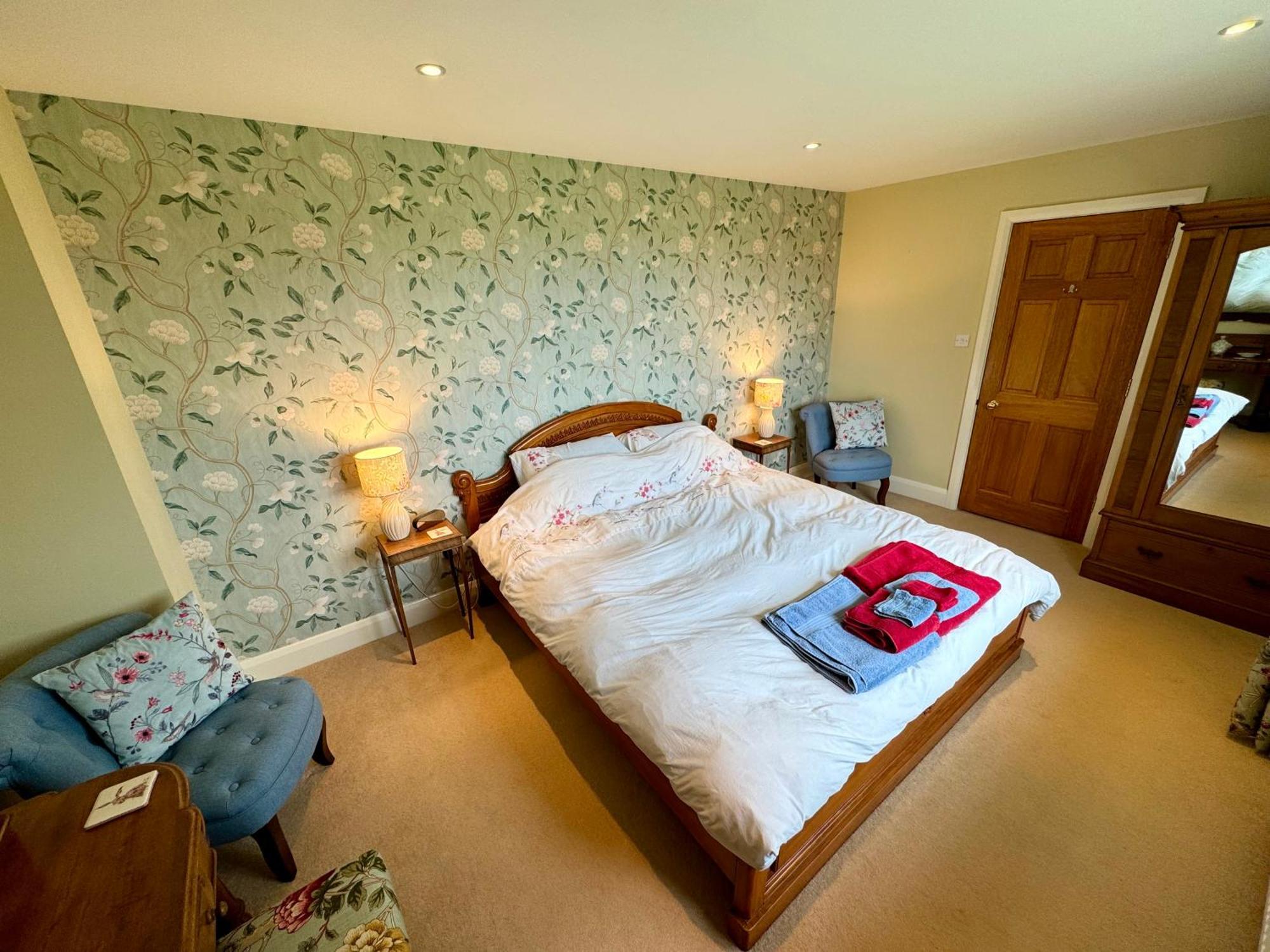 Cockley Hill Farm Bed & Breakfast Бракли Екстериор снимка
